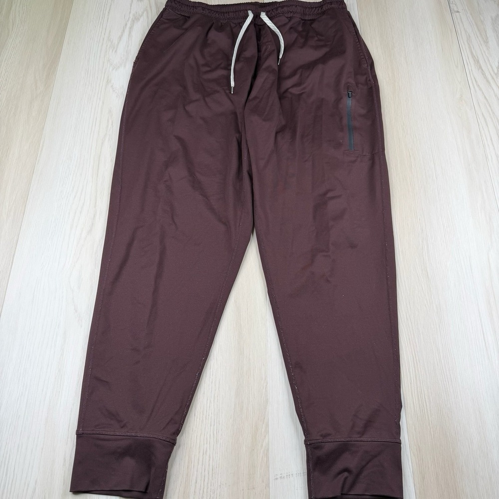 Vuori Sunday Performance Joggers Men's XXL Wicking Comfort Soft Athletic V416